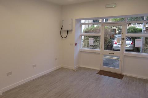 Retail property (high street) to rent, The Waterloo, CIRENCESTER