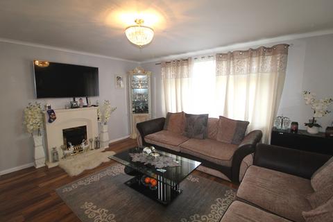 2 bedroom apartment to rent, Crabtree Lane, Hemel Hempstead, Hertfordshire, HP3 9EJ