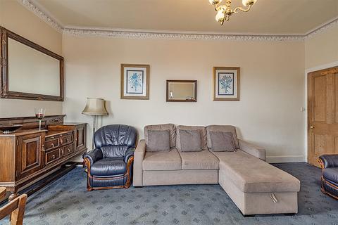 3 bedroom penthouse for sale - 90e High Street, North Berwick EH39 4HE