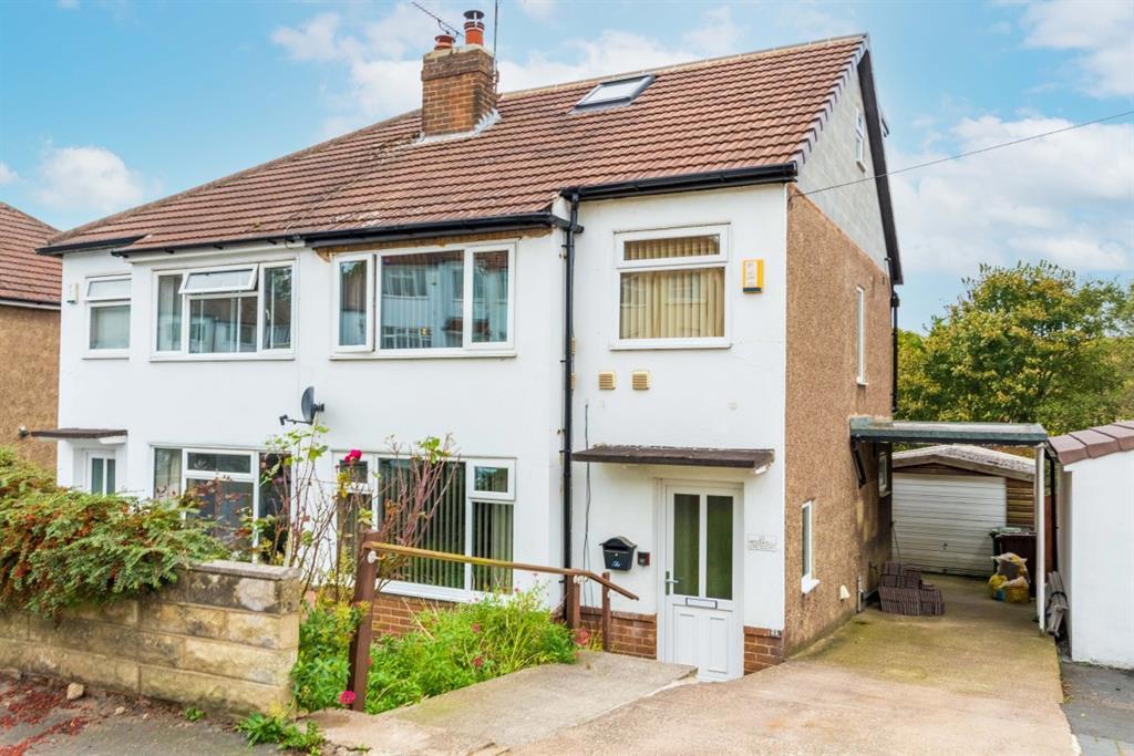 Woodhill Crescent, Cookridge, LS16 3 bed semidetached house £280,000