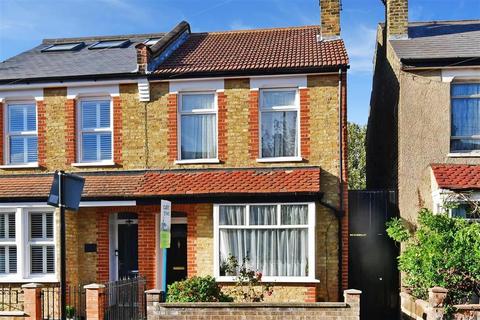 3 Edward Road, Croydon, CR0 6DZ