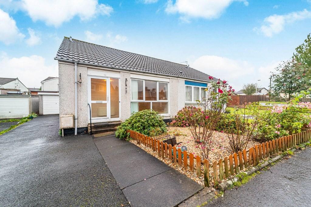 Sauchie Road, Crieff PH7 2 bed semidetached bungalow £145,000