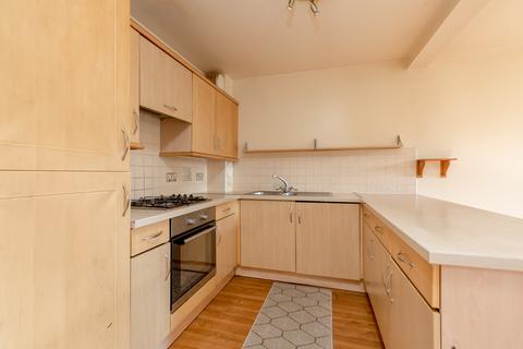 2 bedroom flat for sale - Albion Gardens, Edinburgh EH7