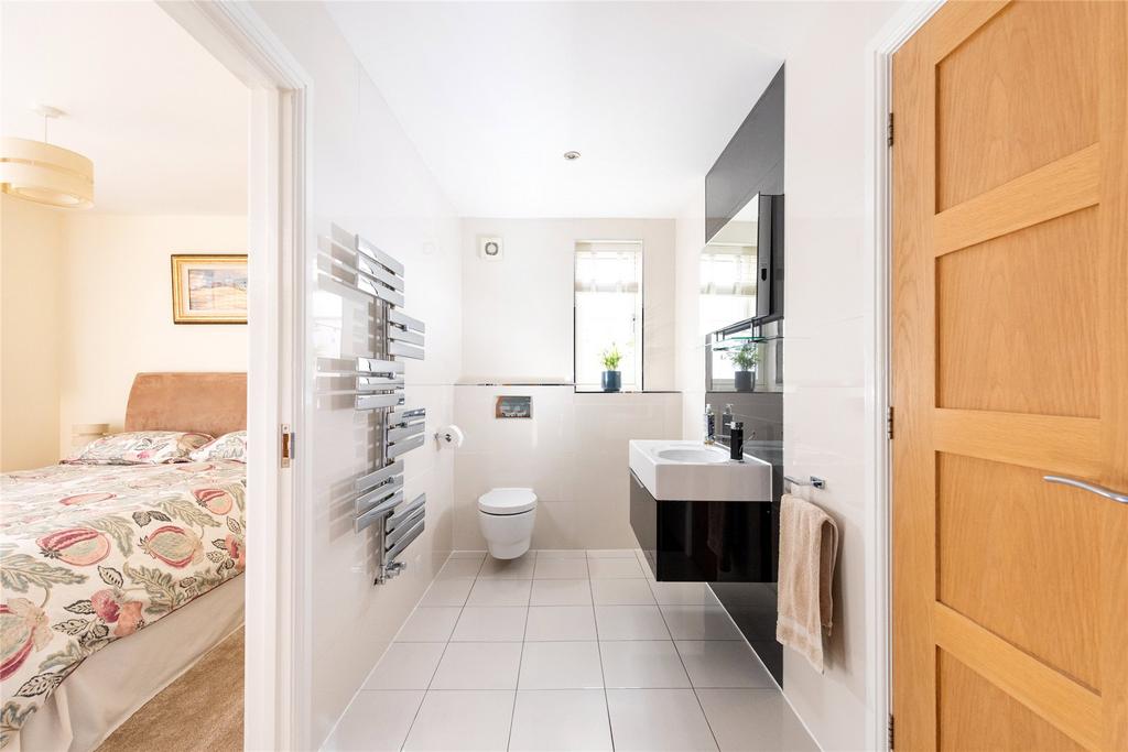 Bed Five En Suite