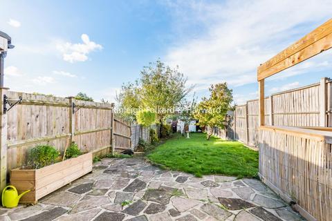 261 Pickhurst Rise, West Wickham, BR4 0AH