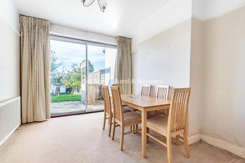 261 Pickhurst Rise, West Wickham, BR4 0AH
