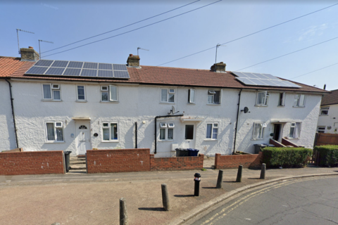 8 Bingley Road, Greenford, UB6 9EB