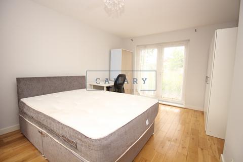 8 Bingley Road, Greenford, UB6 9EB
