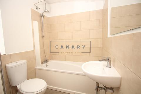 8 Bingley Road, Greenford, UB6 9EB