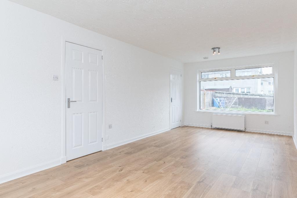 Rushbank, Ladywell, West Lothian, EH54 3 bed semidetached house £815 pcm (£188 pw)