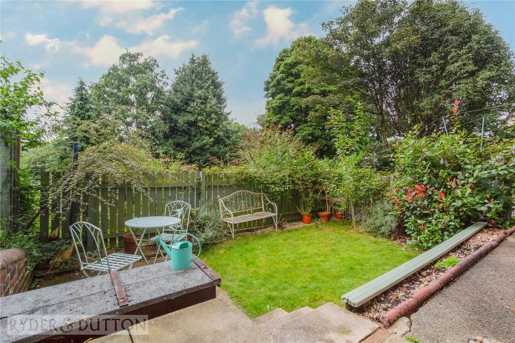 Longwood Road, Huddersfield, West... 3 bed terraced house £195,000