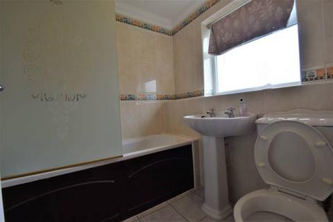 1 bedroom flat to rent, Sumach Close, Eastbourne BN22