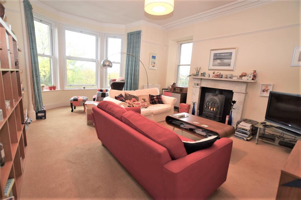 1a Langlands, 26 Edinburgh Road... 2 bed property £150,000