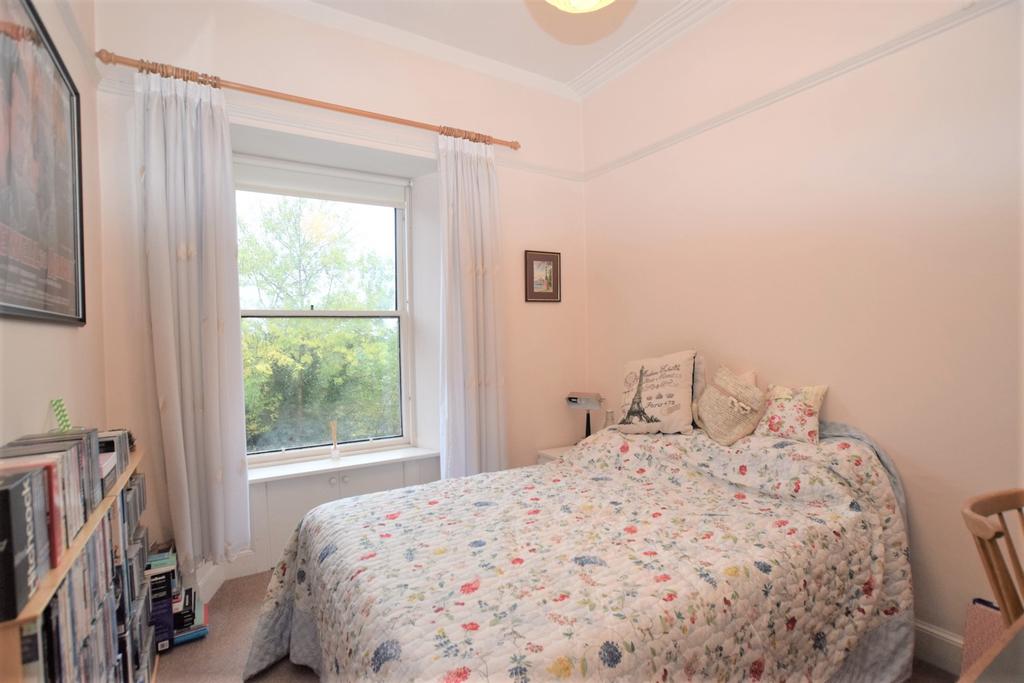 1a Langlands, 26 Edinburgh Road, Dumfries DG1 1 JQ
