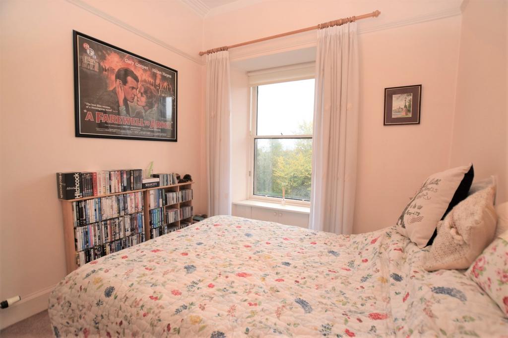 1a Langlands, 26 Edinburgh Road, Dumfries DG1 1 JQ