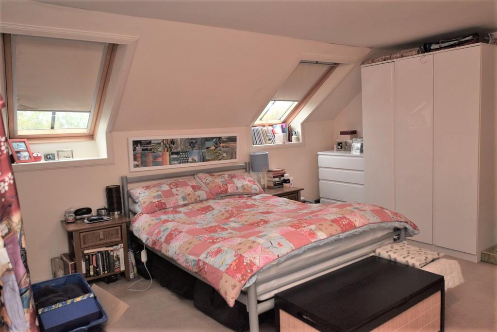 1a Langlands, 26 Edinburgh Road, Dumfries DG1 1 JQ