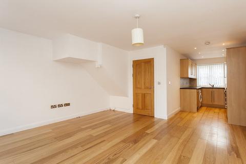3 bedroom townhouse for sale - Romilly Crescent, Pontcanna