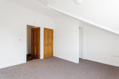 22 Romilly Crescent, Cardiff, CF11 9NR