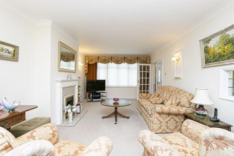 20 Great Lawn, Ongar, CM5 0AA