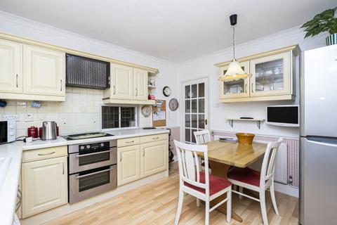 20 Great Lawn, Ongar, CM5 0AA