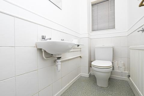 20 Great Lawn, Ongar, CM5 0AA