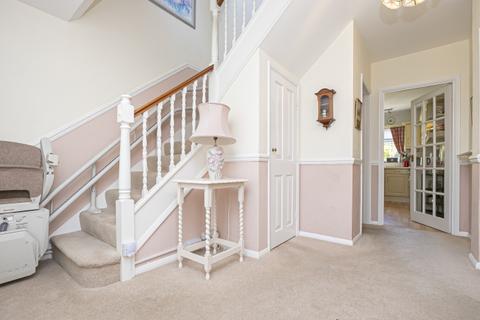 20 Great Lawn, Ongar, CM5 0AA