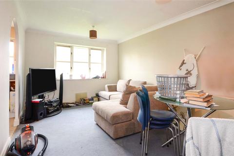 51 Greenacre Close, Northolt, UB5 4DT