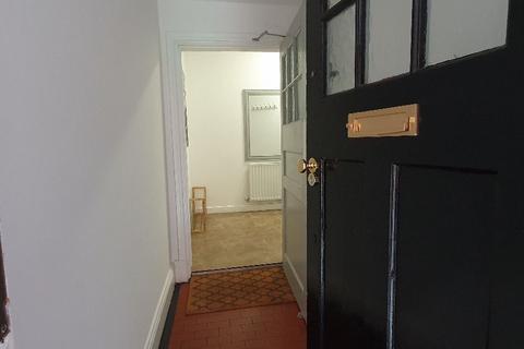 7 bedroom detached house to rent, Queens Road, Beeston, Nottingham