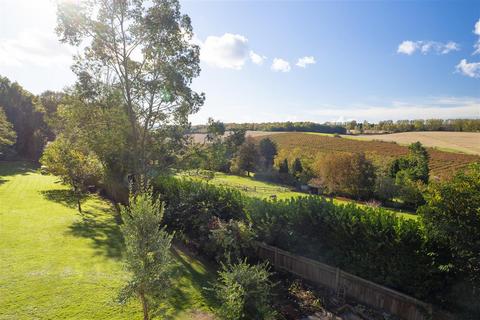 5 bedroom detached house for sale, Highsted View, Stockers Hill, Rodmersham