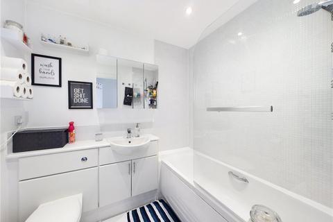 177 Wooldridge Close, Feltham, TW14 8BH