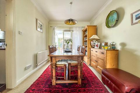 9 Fitzharding Road, Pill, Bristol, BS20 0EH