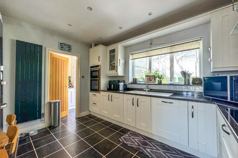 9 Fitzharding Road, Pill, Bristol, BS20 0EH