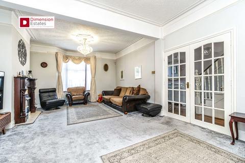 126 Neville Road, London, E7 9QT