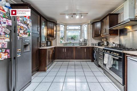 126 Neville Road, London, E7 9QT