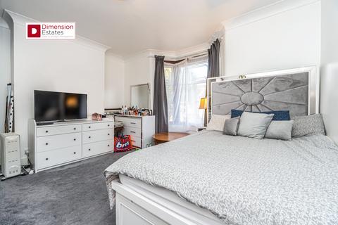 126 Neville Road, London, E7 9QT