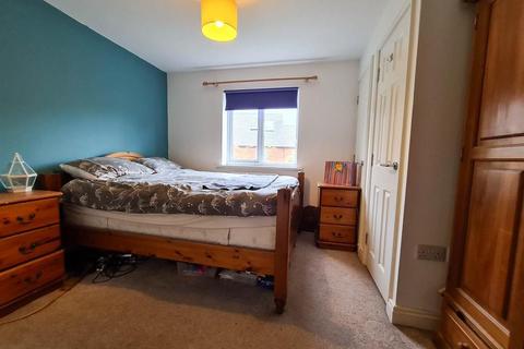 37 Graces Field, Stroud, GL5 4EN