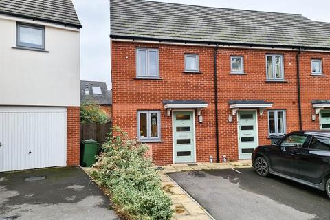 37 Graces Field, Stroud, GL5 4EN