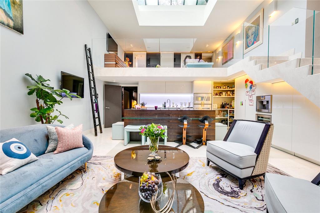 Kitchen/Reception