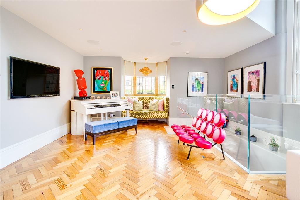 Reception Room