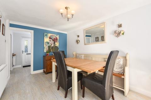 47 Babs Field, Bentley, Farnham, GU10 5LS