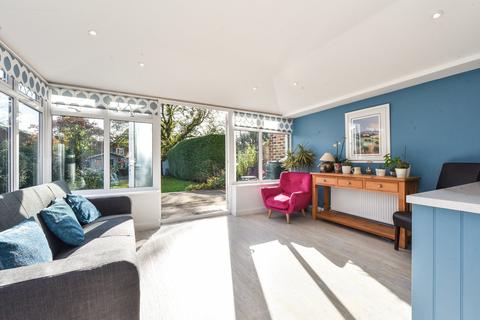 47 Babs Field, Bentley, Farnham, GU10 5LS