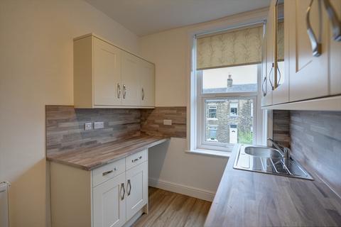 2 bedroom flat to rent, Keighley Road, Skipton, BD23