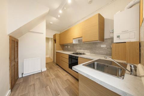 Temple Road, London, NW2