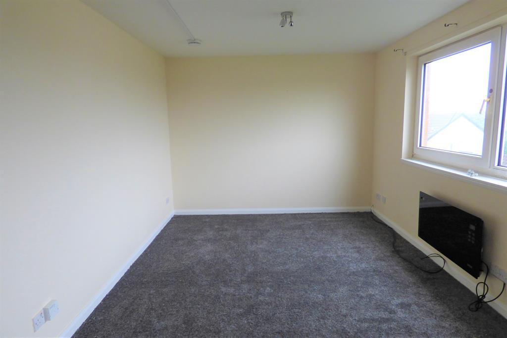 Oakfield Drive, Dumfries, DG1 4PD 1 bed flat £395 pcm (£91 pw)