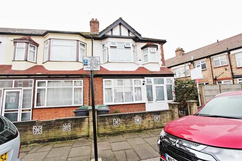 24 Farningham Road, London, N17 0PP