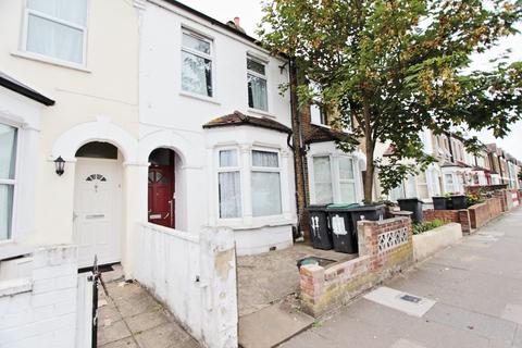 11 Durban Road, London, N17 8ED