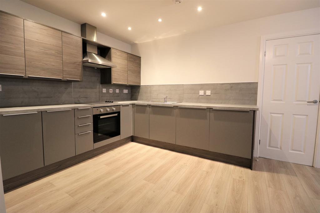 Sutcliffe Avenue, Grimsby, DN33 1 bed flat £700 pcm (£162 pw)