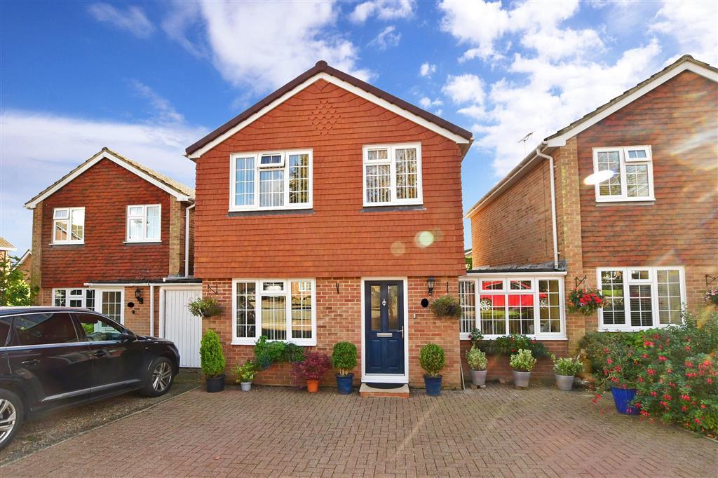Garden House Lane, East Grinstead, West Sussex 3 bed semidetached