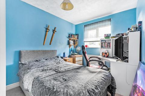 11a Braemar Close, Carterton, OX18 1TS