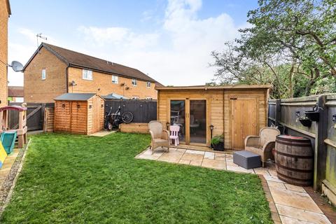 11a Braemar Close, Carterton, OX18 1TS